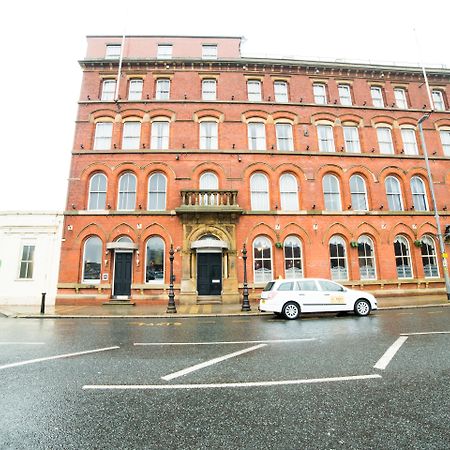 Oyo Imperial Hotel Barrow-in-Furness Exterior photo