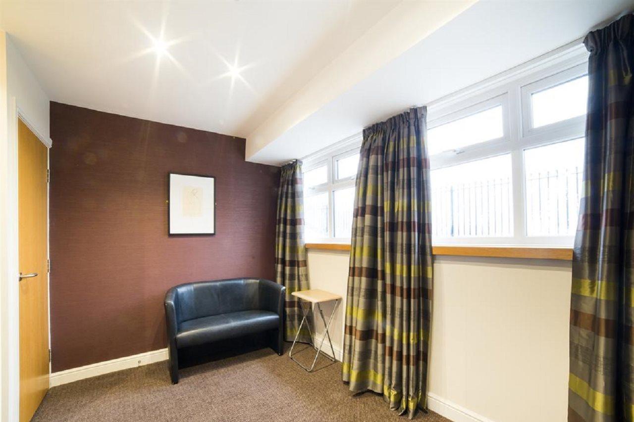 Oyo Imperial Hotel Barrow-in-Furness Exterior photo