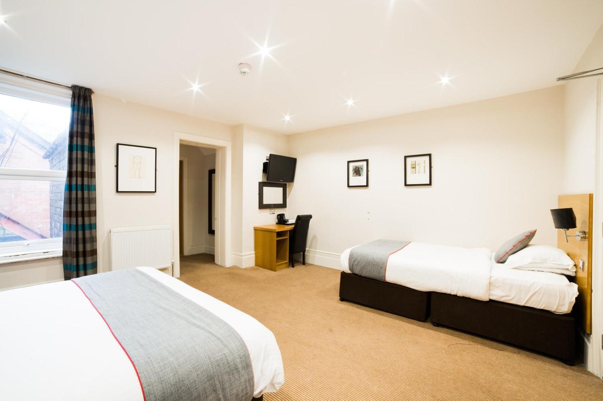 Oyo Imperial Hotel Barrow-in-Furness Exterior photo